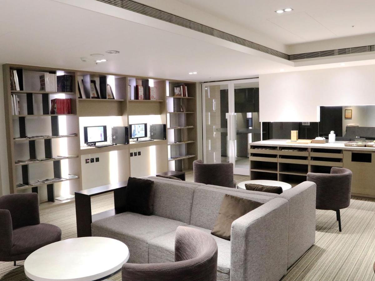 Hsin Hotel Chiayi Exterior foto The lounge at the airport